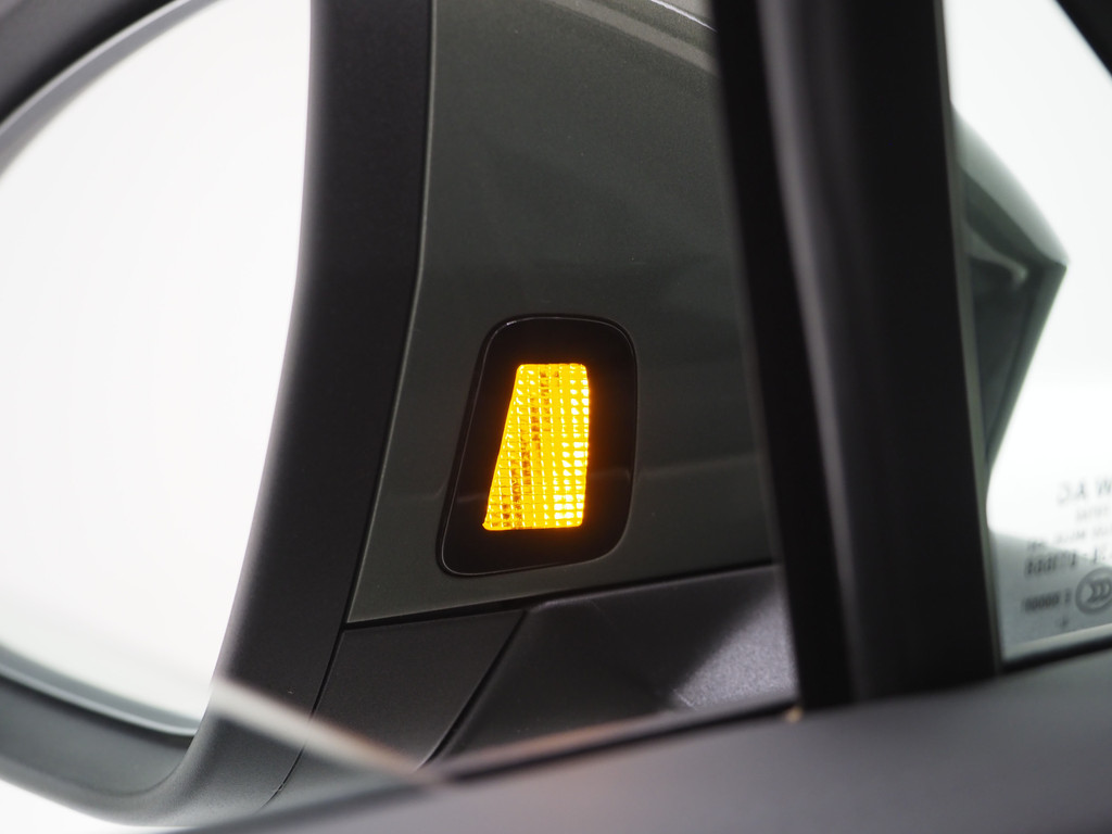 Volkswagen Tayron 1.5 eHybrid Elegance 15