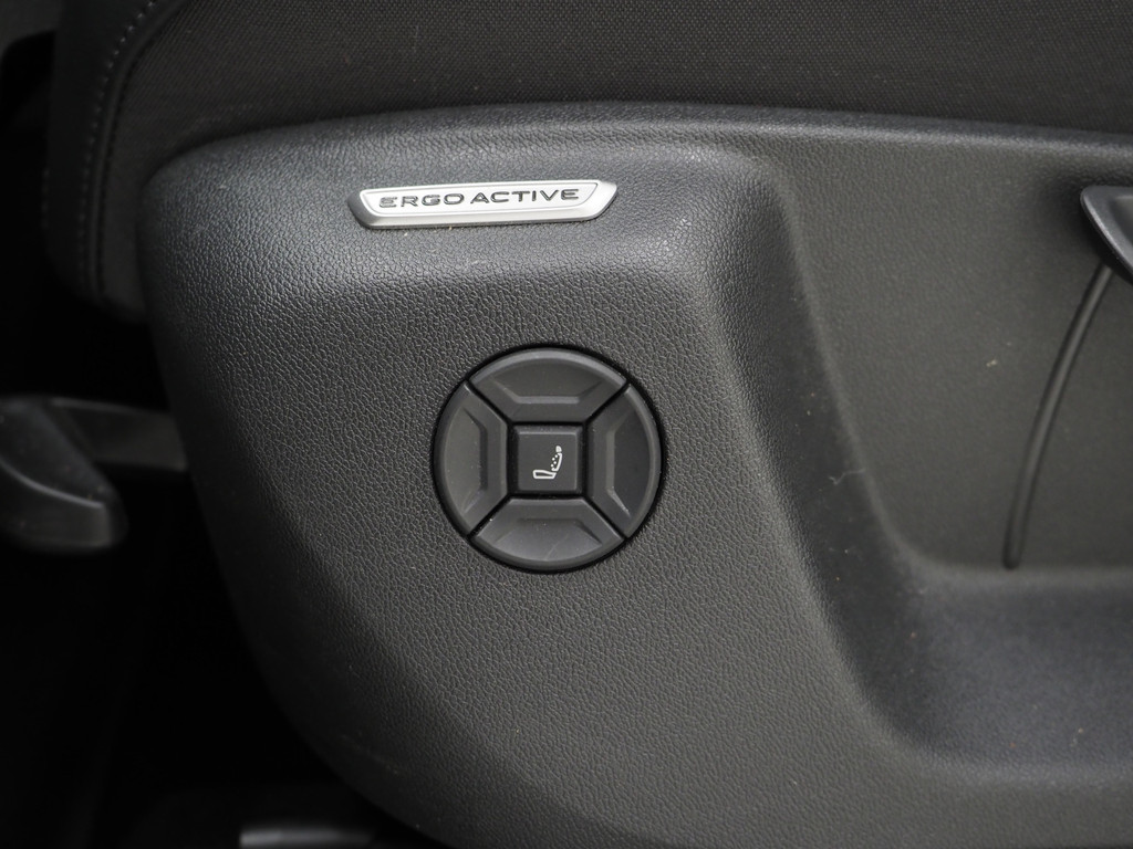 Volkswagen Tayron 1.5 eHybrid Elegance 61