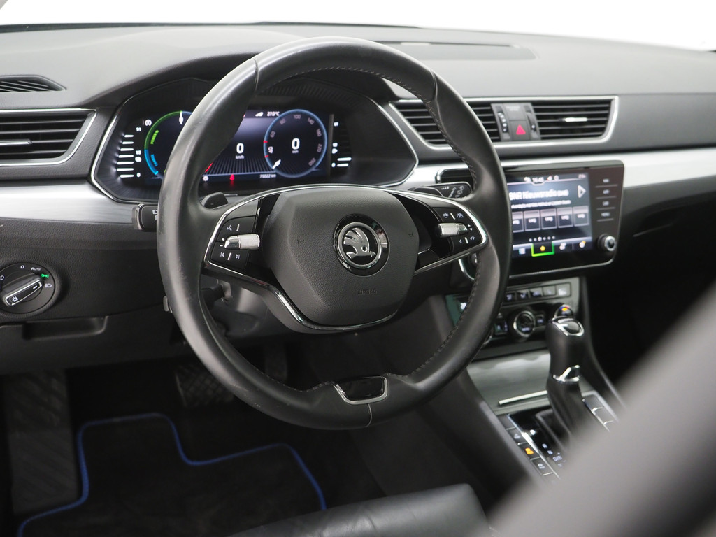 Škoda Superb Combi 1.4 TSI iV 218PK 15