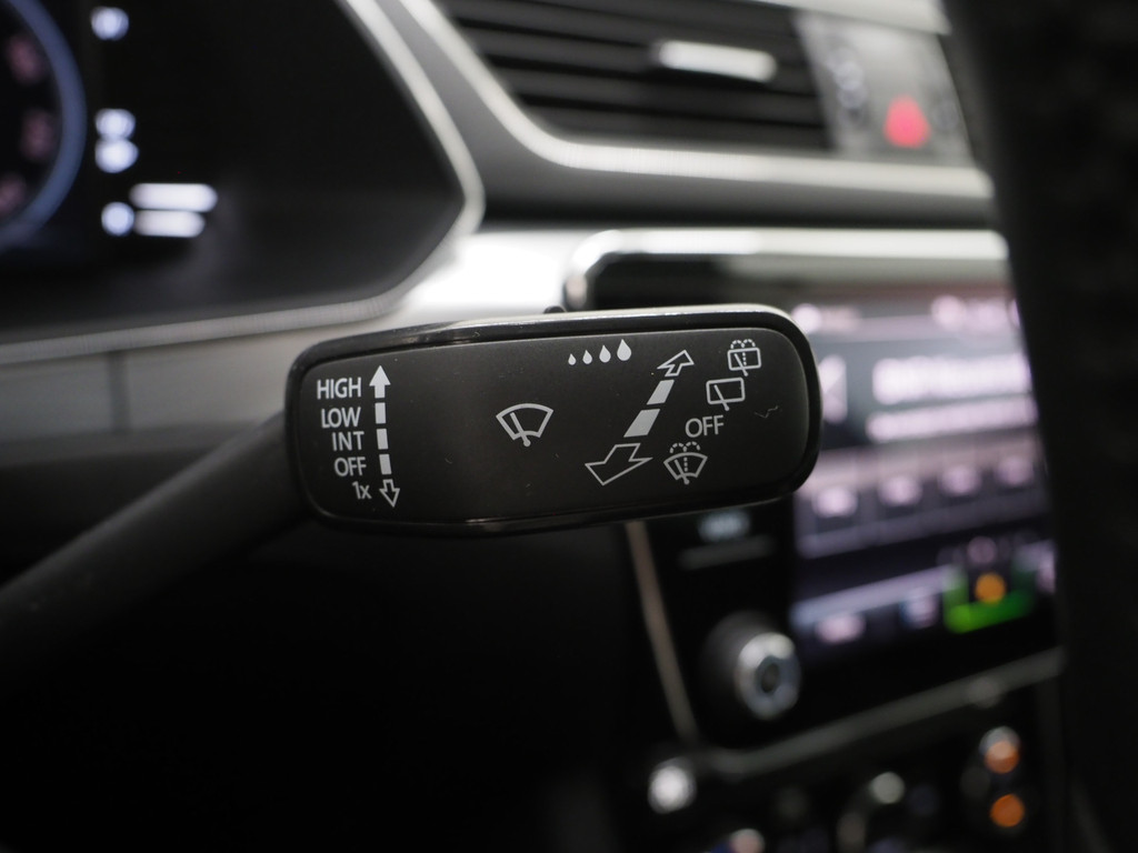 Škoda Superb Combi 1.4 TSI iV 218PK 23