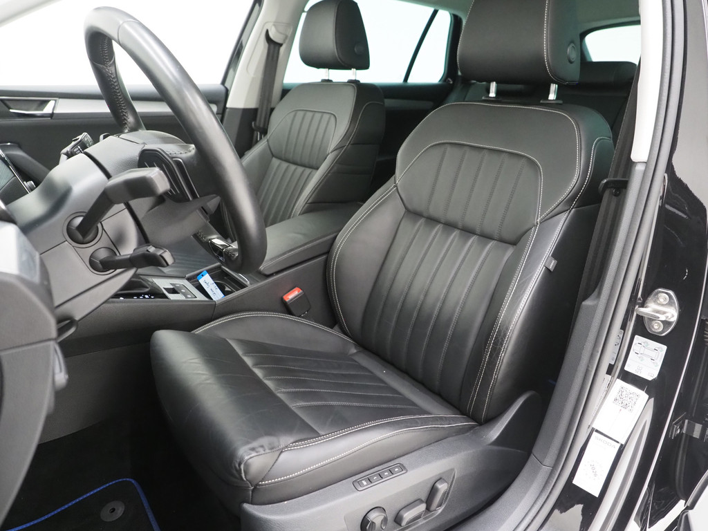 Škoda Superb Combi 1.4 TSI iV 218PK 3