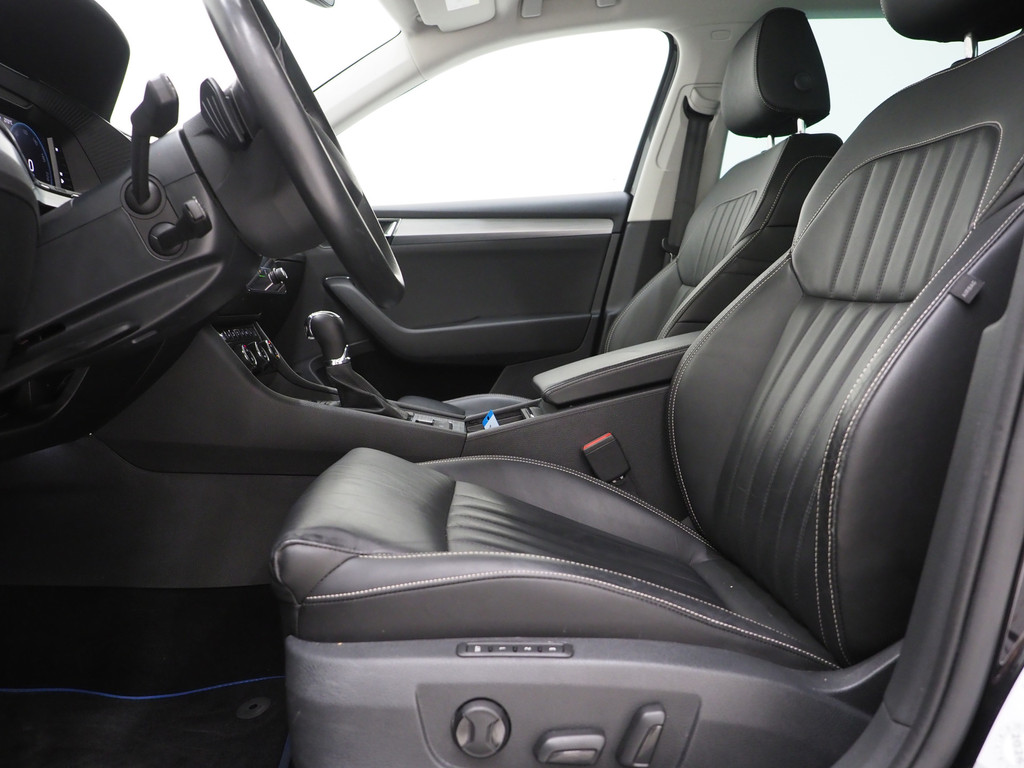 Škoda Superb Combi 1.4 TSI iV 218PK 52
