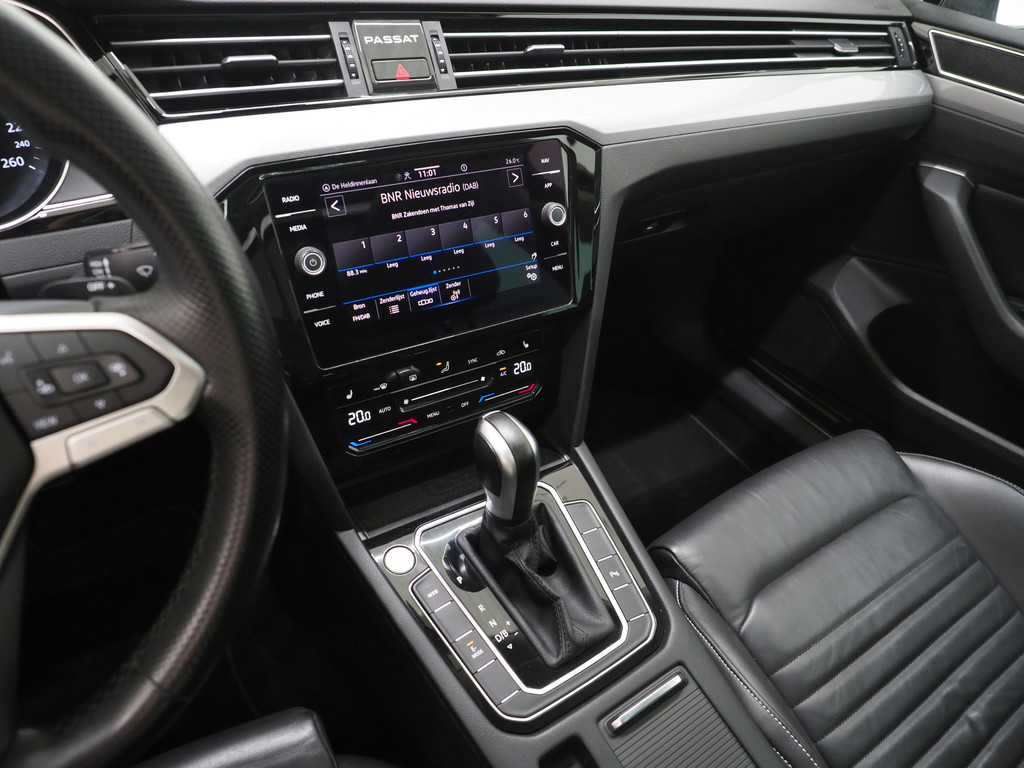 Volkswagen Passat Variant 1.4 TSI PHEV GTE 33