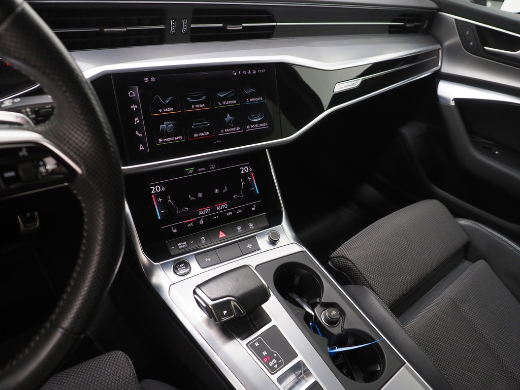 Audi A6 Avant 55 TFSI e quattro Competition Full Black 32