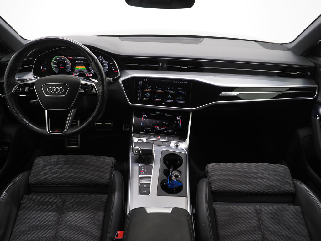 Audi A6 Avant 55 TFSI e quattro Competition Full Black 4