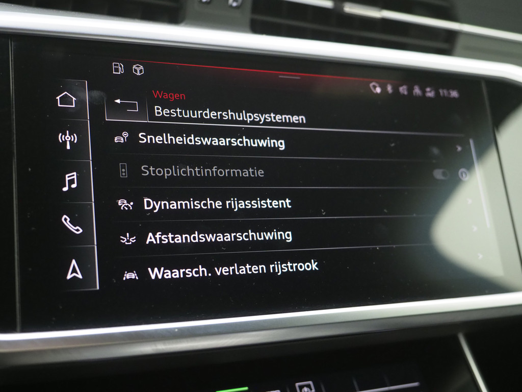 Audi A6 Avant 55 TFSI e quattro Competition Full Black 66