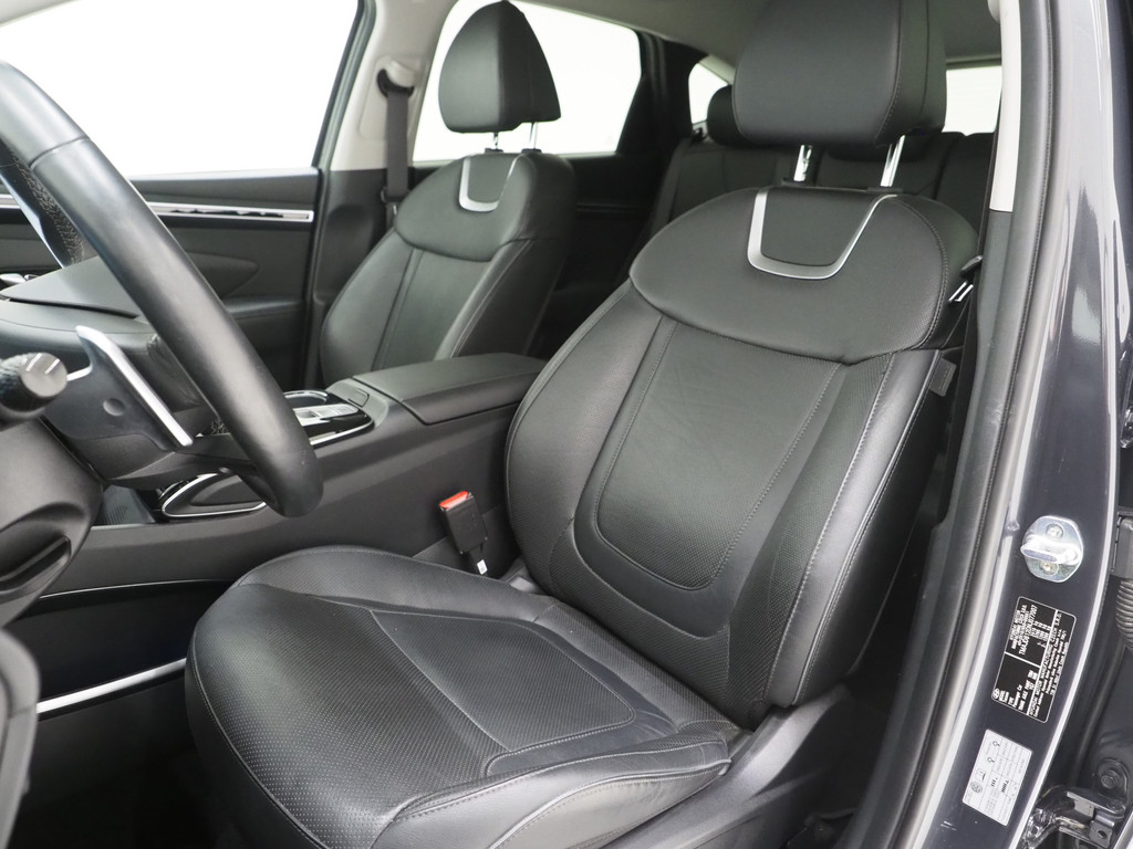 Hyundai Tucson 1.6 T-GDI PHEV 4WD 3