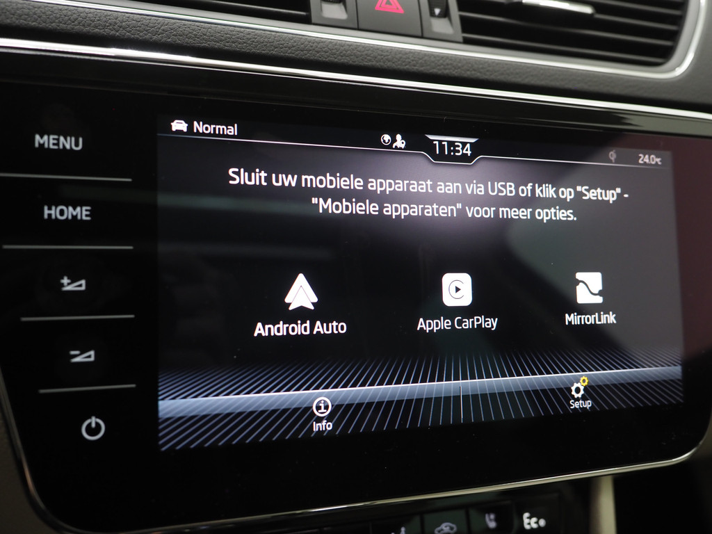 Škoda Superb Combi 1.4 TSI iV Laurin & Klement 76