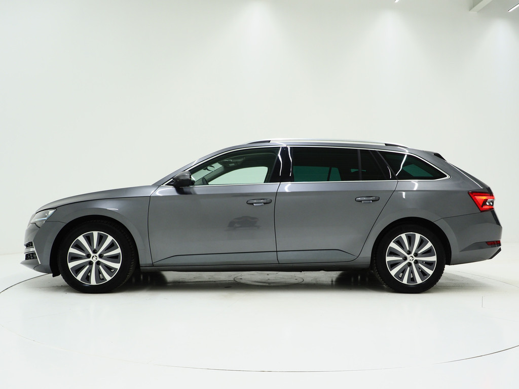 Škoda Superb Combi 1.4 TSI iV Style 1