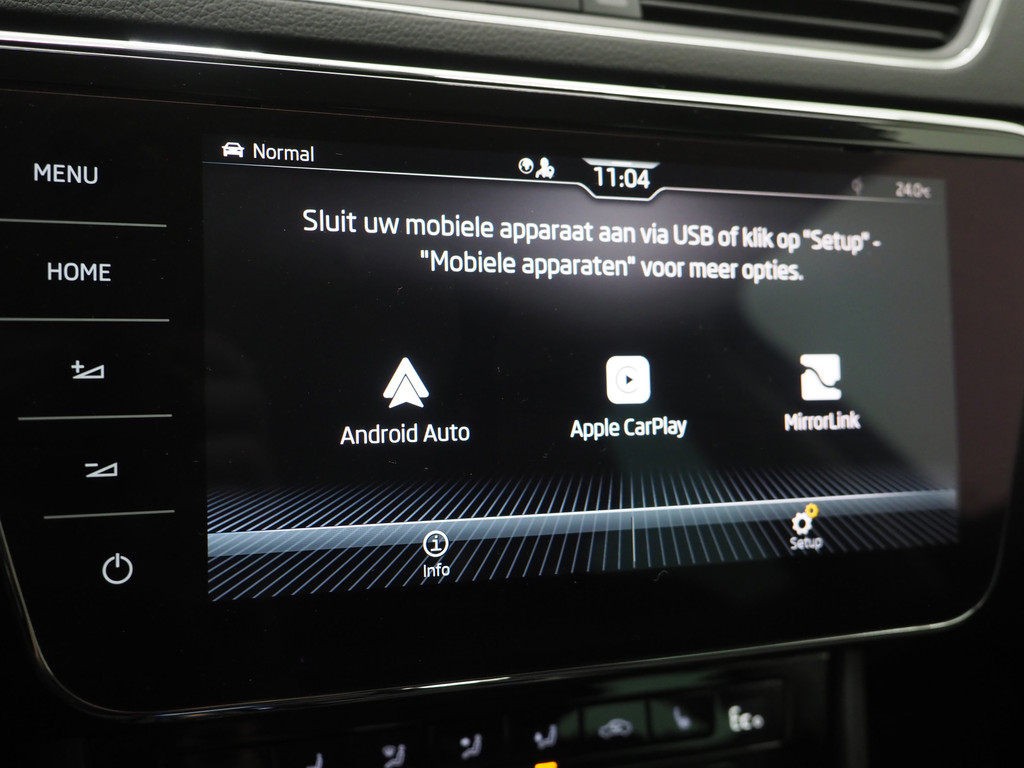 Škoda Superb Combi 1.4 TSI iV Style 29