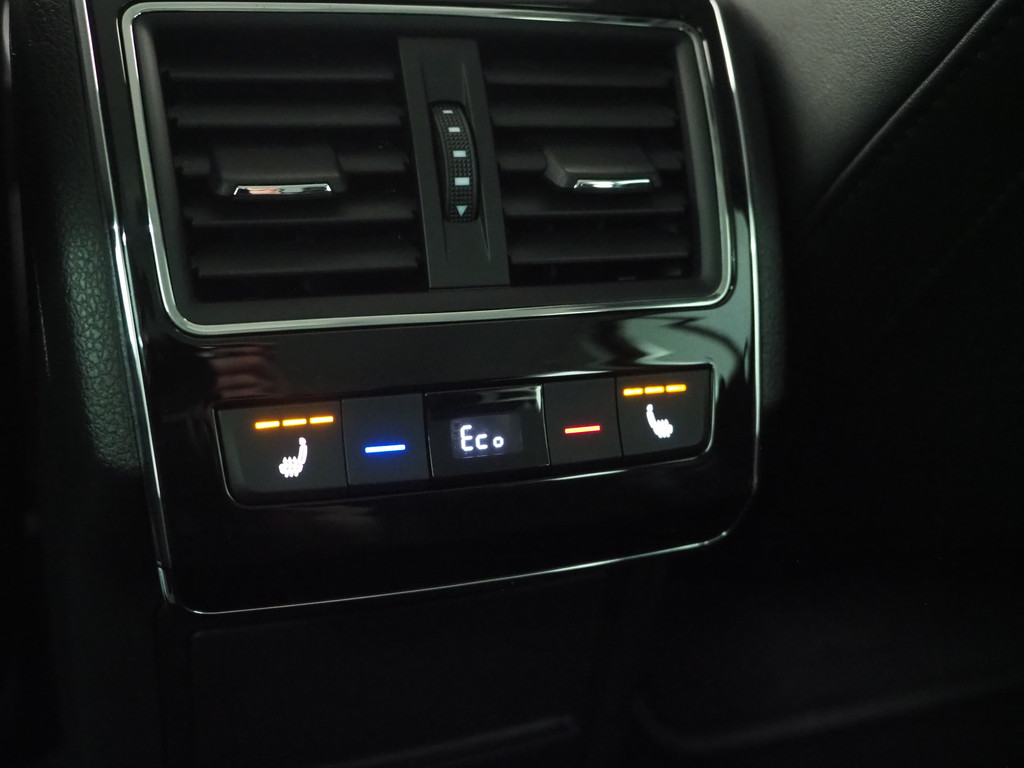 Škoda Superb Combi 1.4 TSI iV Style 79