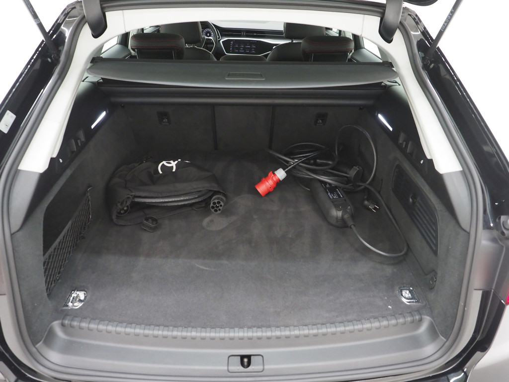 Audi A6 Avant 50 TFSI e quattro Facelift 38
