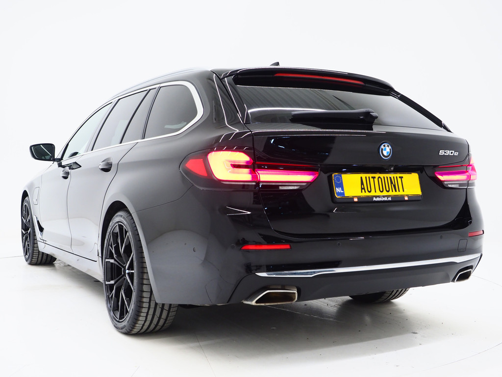 BMW 5 Serie Touring 530e 45