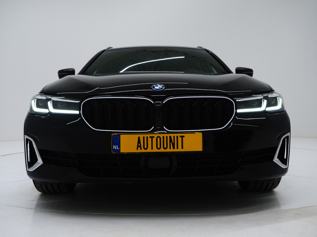 BMW 5 Serie Touring 530e 49