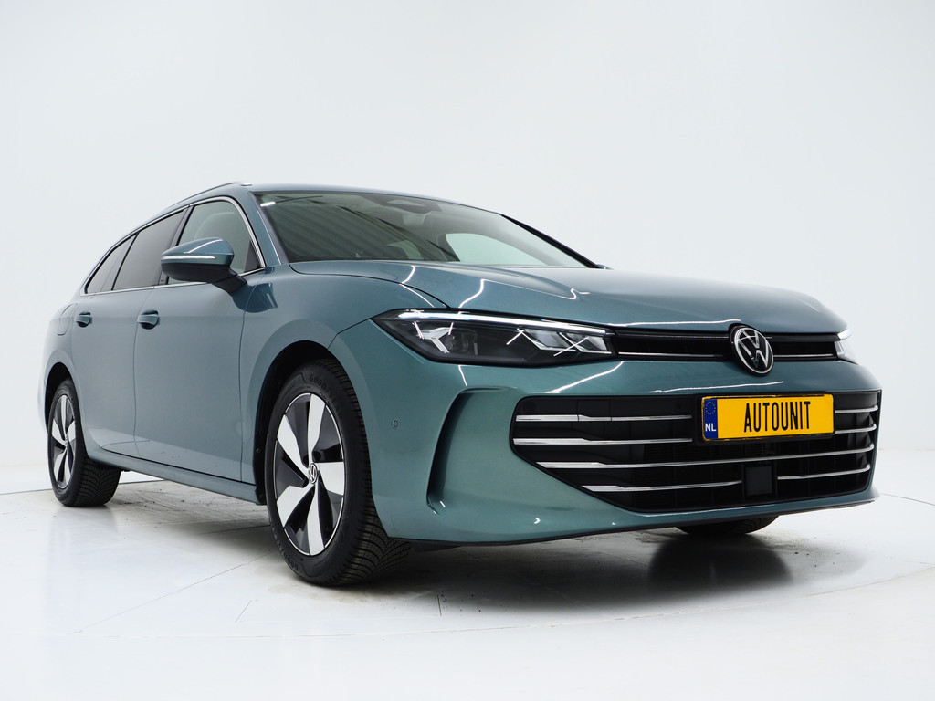 Volkswagen Passat Variant 1.5 eHybrid 204PK 10