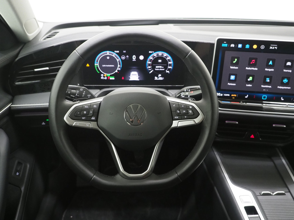 Volkswagen Passat Variant 1.5 eHybrid 204PK 38