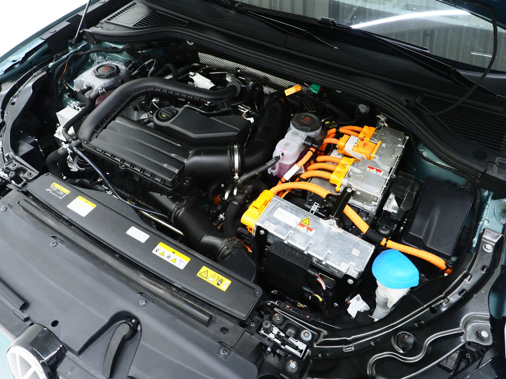 Volkswagen Passat Variant 1.5 eHybrid 204PK 49