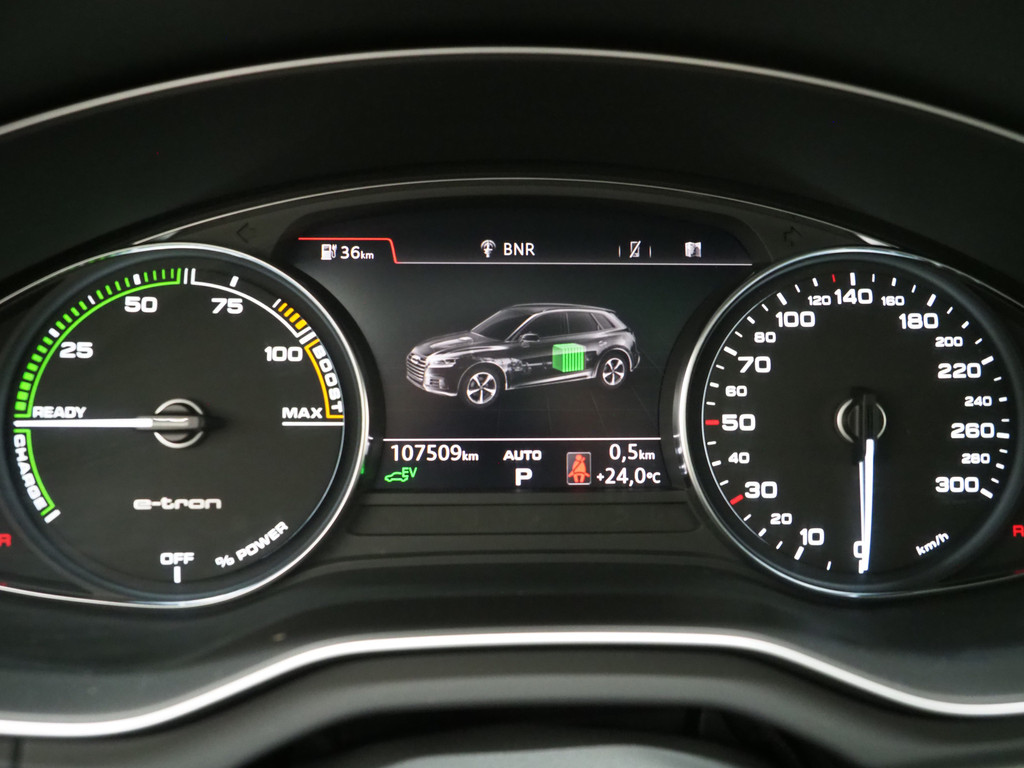 Audi Q5 50 TFSI e quattro S-Line 25