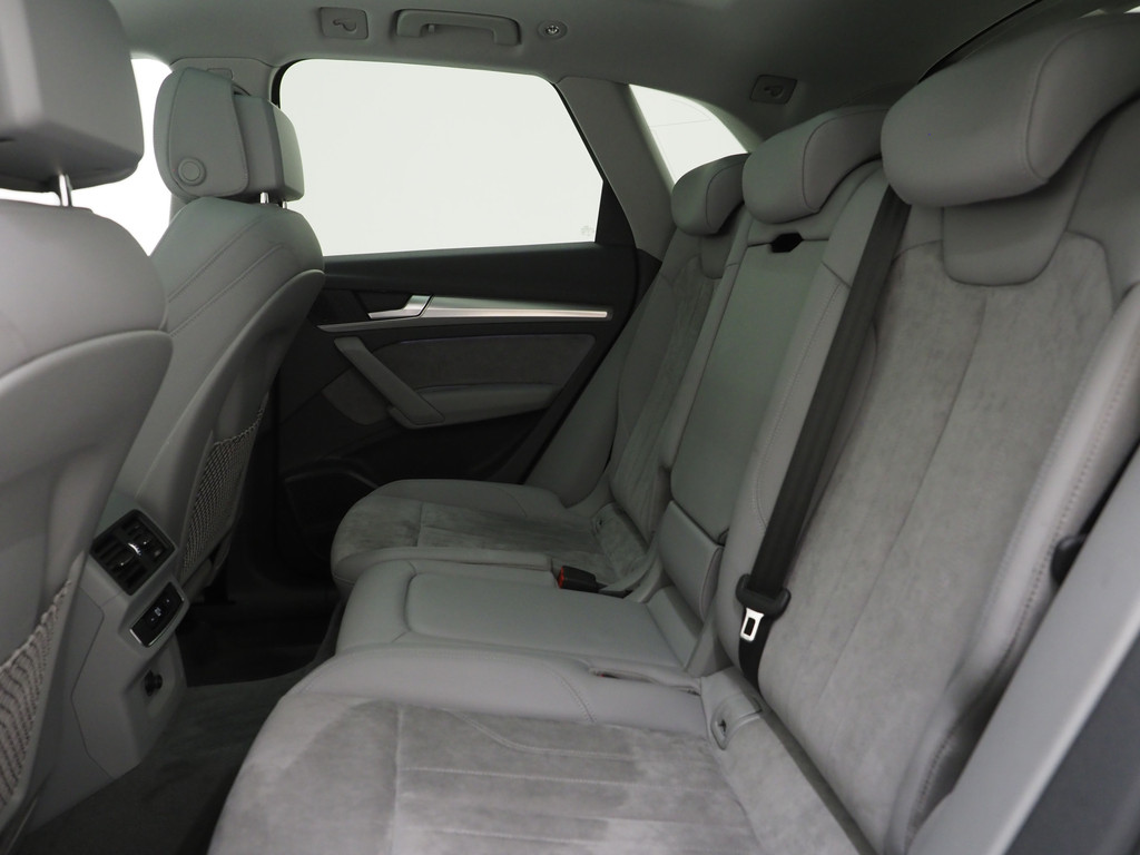 Audi Q5 50 TFSI e quattro S-Line 36