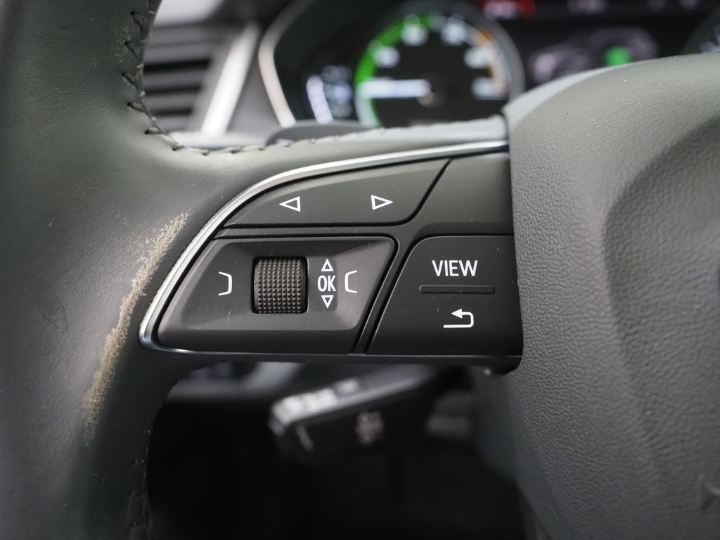 Audi Q5 50 TFSI e quattro S-Line 64