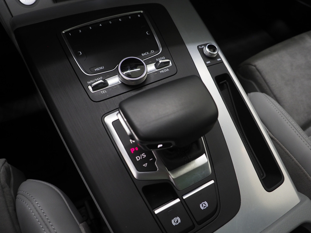Audi Q5 50 TFSI e quattro S-Line 73