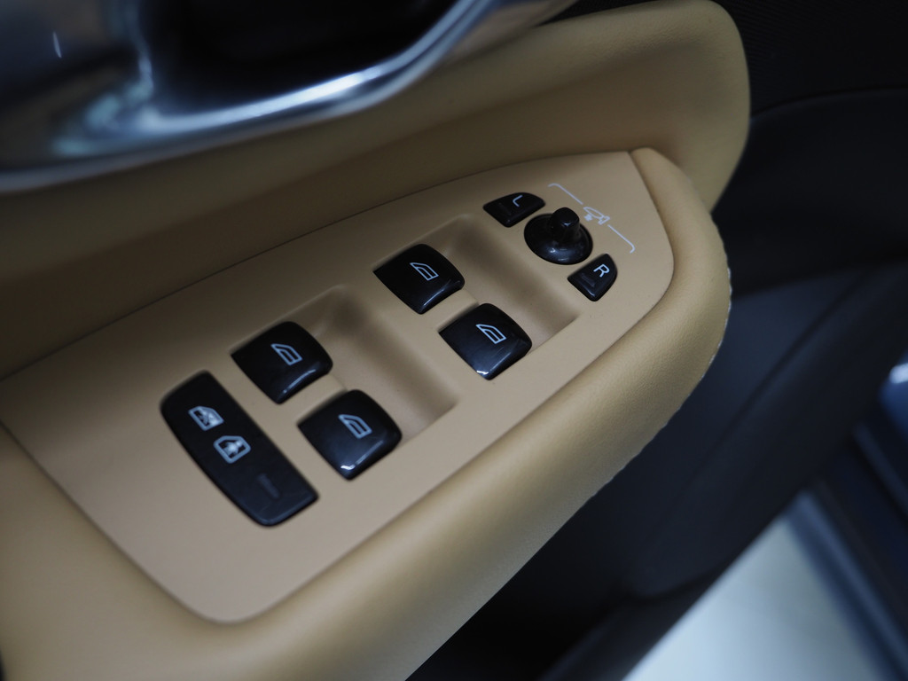 Volvo XC90 2.0 T8 Recharge AWD Ultimate 7P Long Range 20