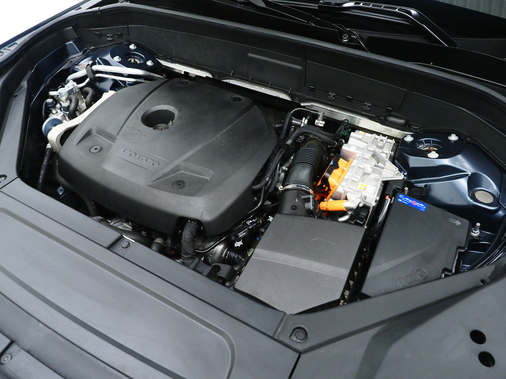Volvo XC90 2.0 T8 Recharge AWD Ultimate 7P Long Range 56