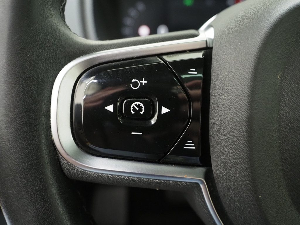 Volvo XC90 2.0 T8 Recharge AWD Ultimate 7P Long Range 75