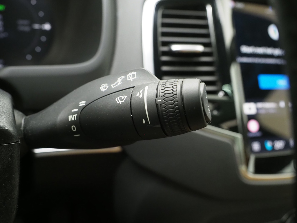Volvo XC90 2.0 T8 Recharge AWD Ultimate 7P Long Range 77