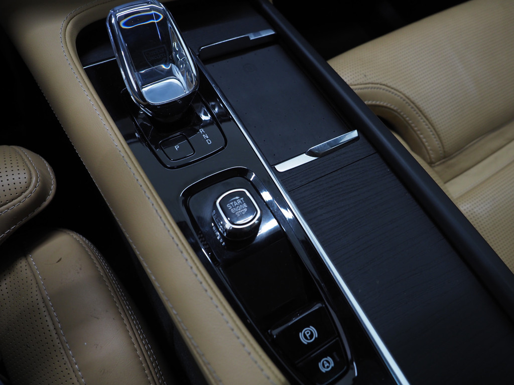 Volvo XC90 2.0 T8 Recharge AWD Ultimate 7P Long Range 88