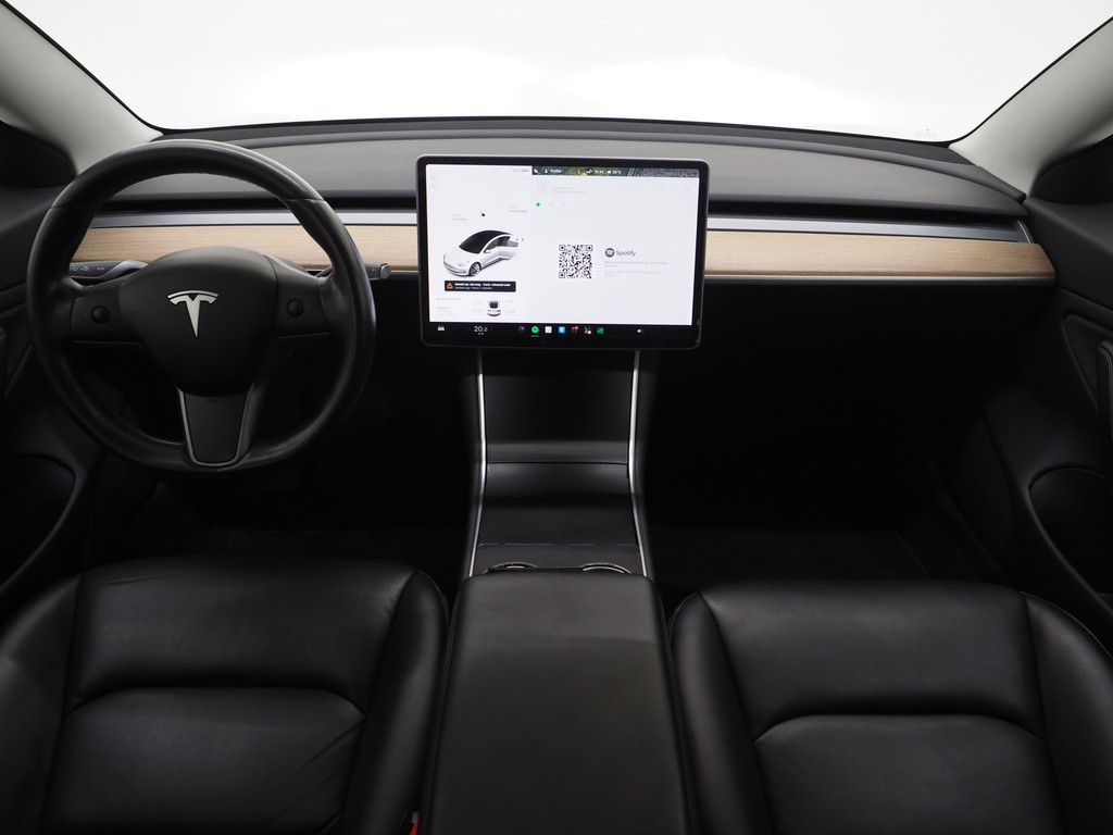 Tesla Model 3 Long Range AWD 75 kWh 351PK 33