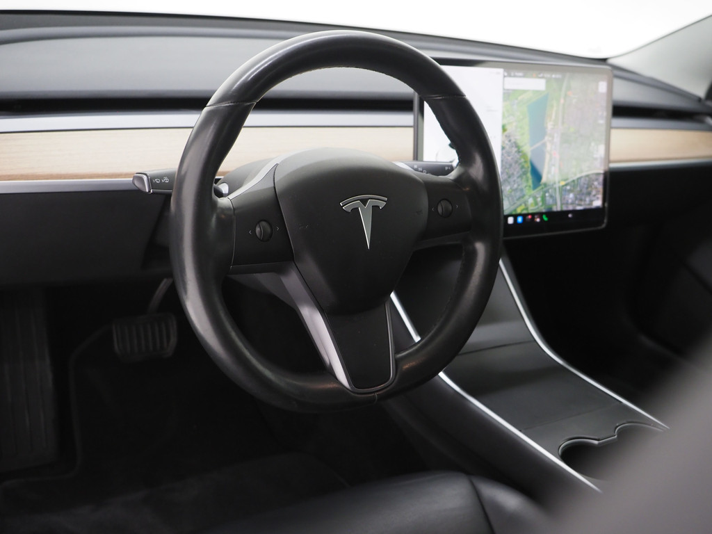 Tesla Model 3 Long Range AWD 75 kWh 351PK 56
