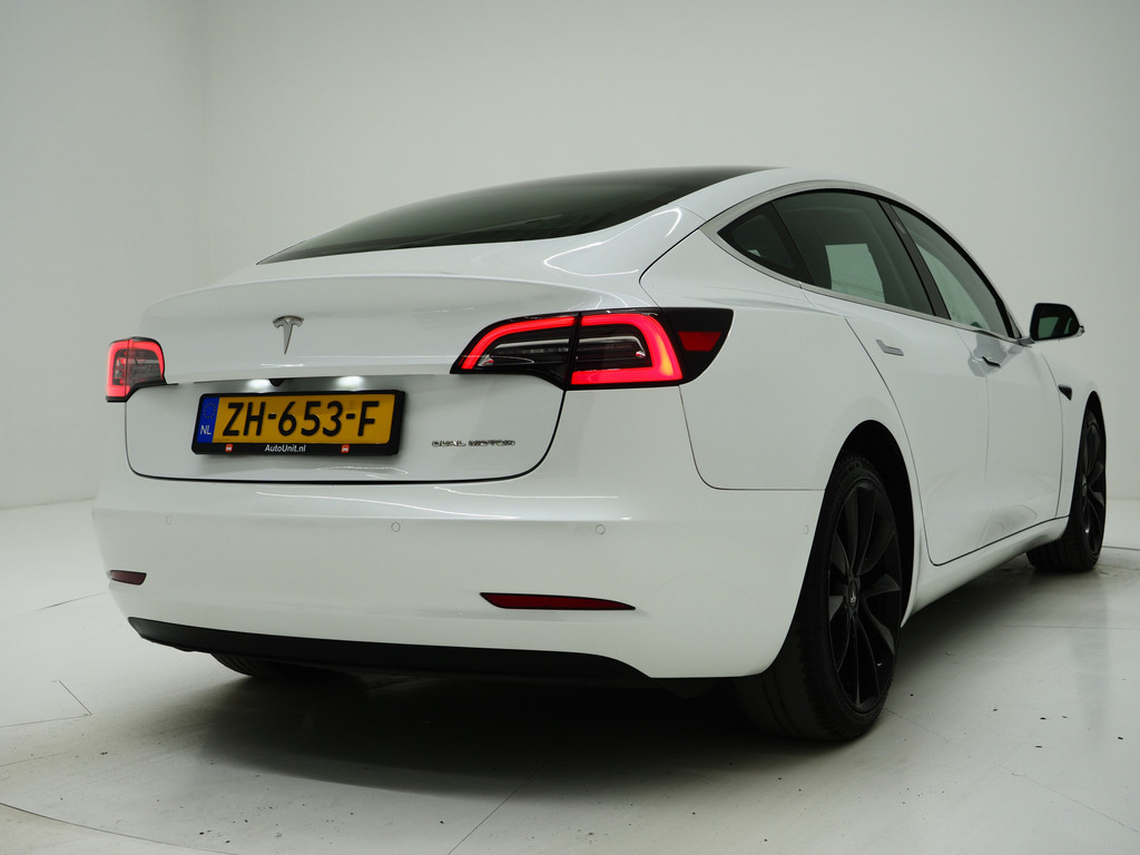 Tesla Model 3 Long Range AWD 75 kWh 351PK 6