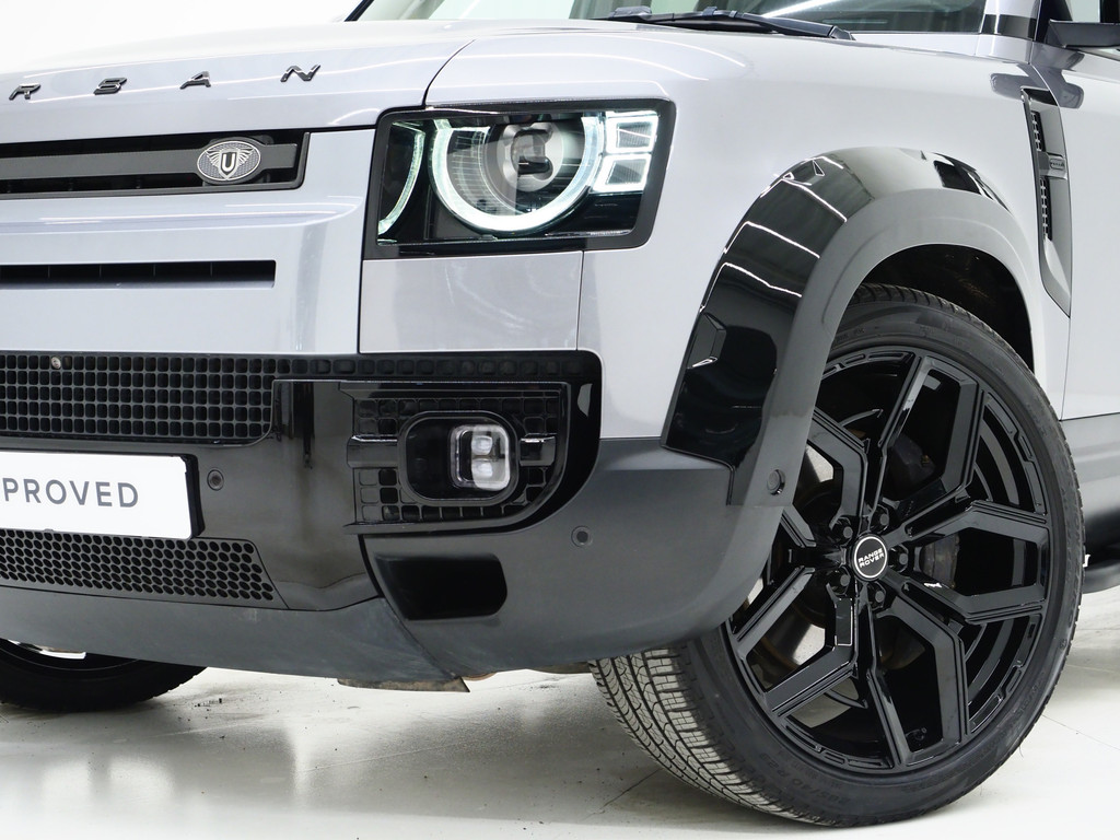 Land Rover Defender 110 2.0 P400e 110 Urban WideTrack Look 5
