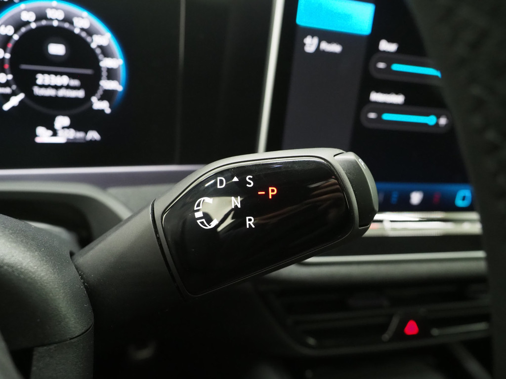 Volkswagen Passat Variant 1.5 eHybrid R-Line 27