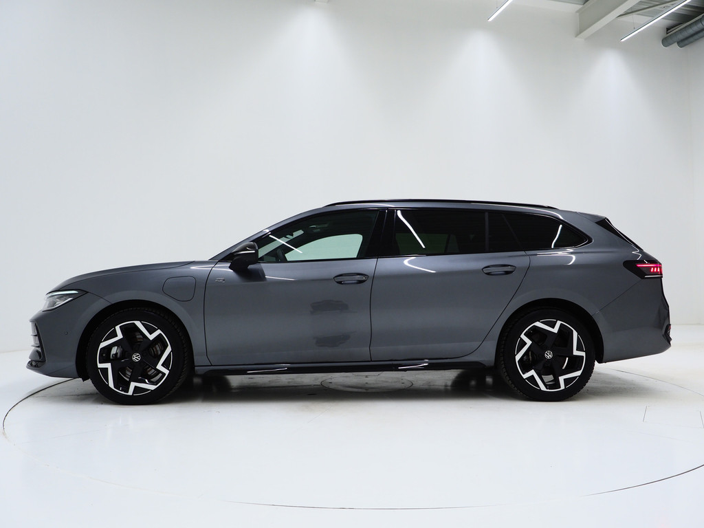 Volkswagen Passat Variant 1.5 eHybrid R-Line 51