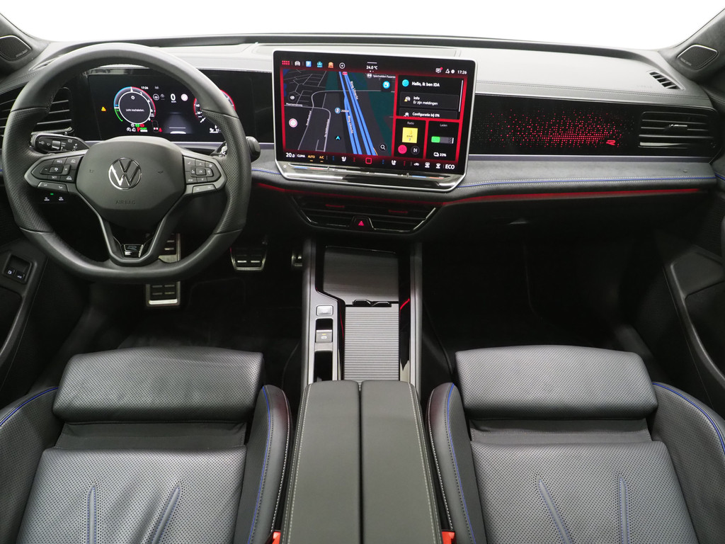 Volkswagen Passat Variant 1.5 eHybrid R-Line 54