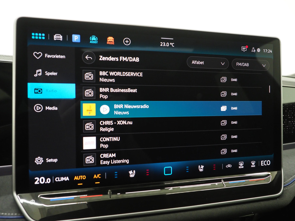 Volkswagen Passat Variant 1.5 eHybrid R-Line 87