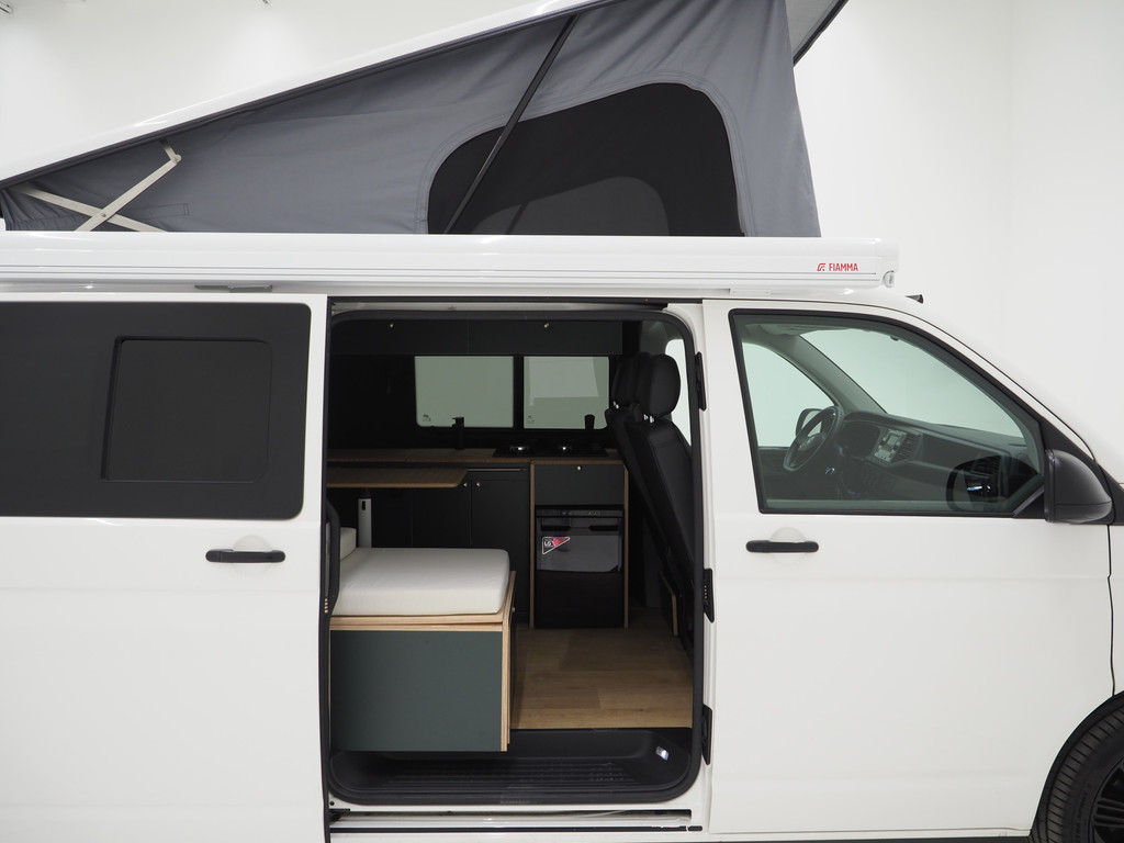 Volkswagen California California 2.0 TDI T6.1 Basecamp 107