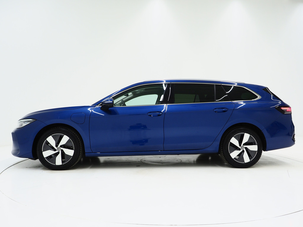 Volkswagen Passat Variant 1.5 eHybrid Elegance 1