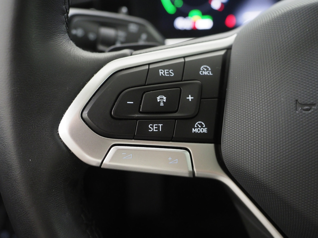 Volkswagen Passat Variant 1.5 eHybrid Elegance 23