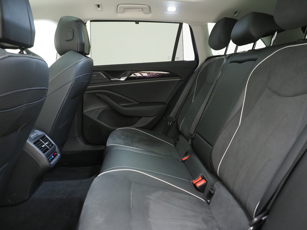 Volkswagen Passat Variant 1.5 eHybrid Elegance 41