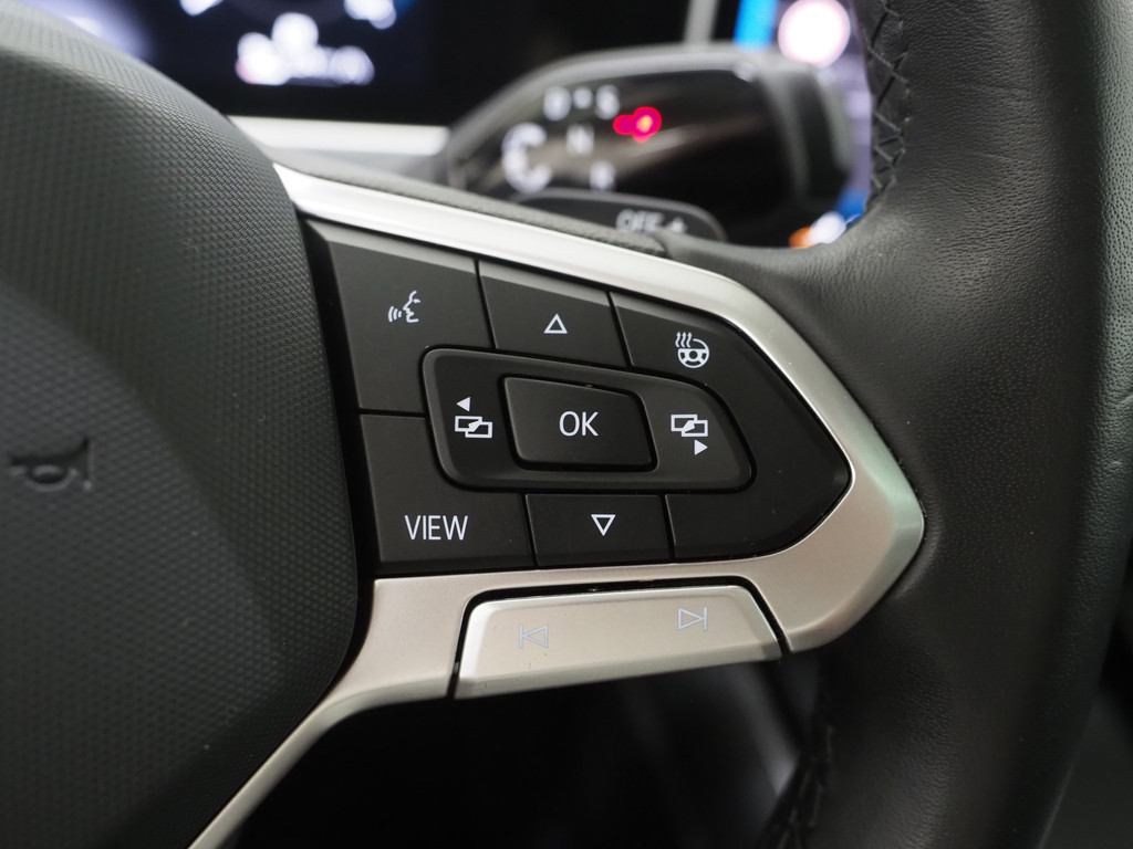 Volkswagen Passat Variant 1.5 eHybrid Elegance 71
