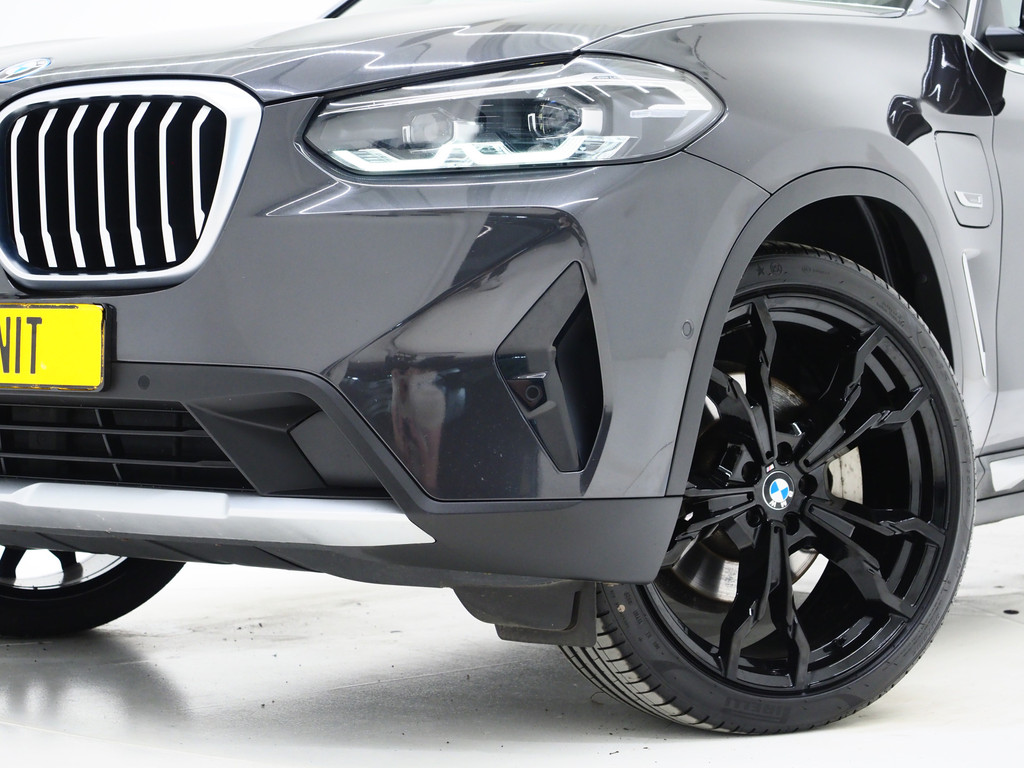 BMW X3 xDrive30e 292PK Facelift 42