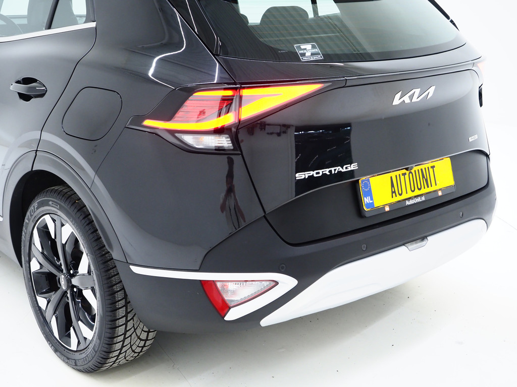 Kia Sportage 1.6 T-GDi Plug-in Hybrid AWD 13