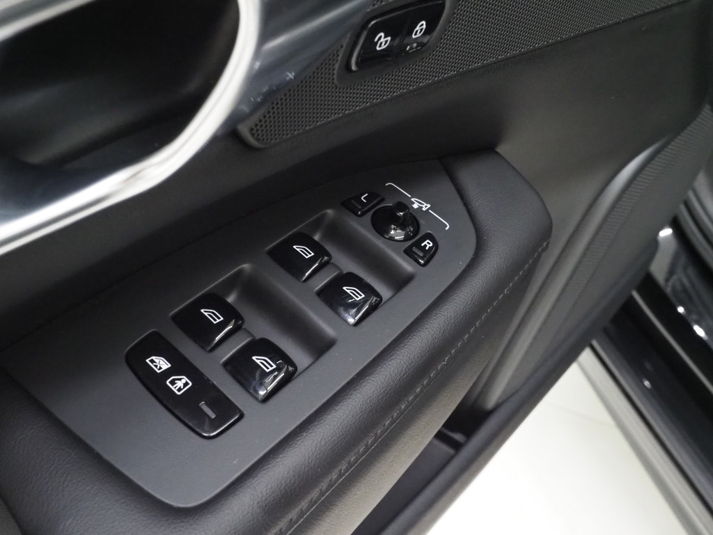 Volvo V90 2.0 T6 Plug-in hybrid AWD Long Range 20