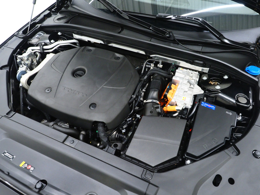 Volvo V90 2.0 T6 Plug-in hybrid AWD Long Range 6