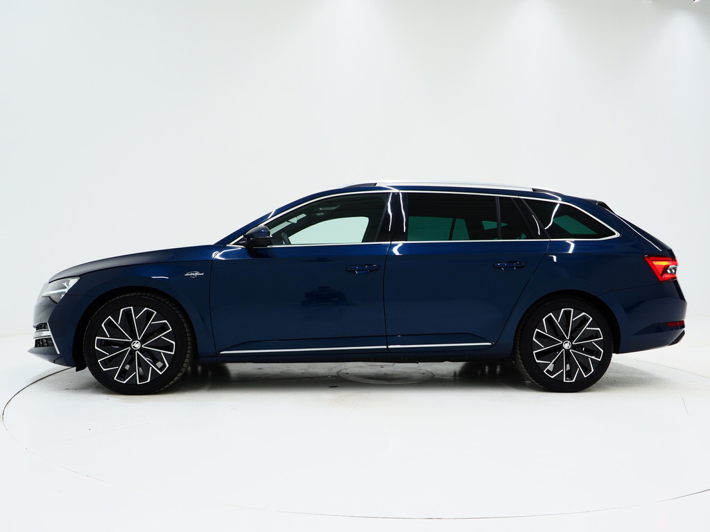 Škoda Superb Combi 1.4 TSI iV Laurin & Klement 1