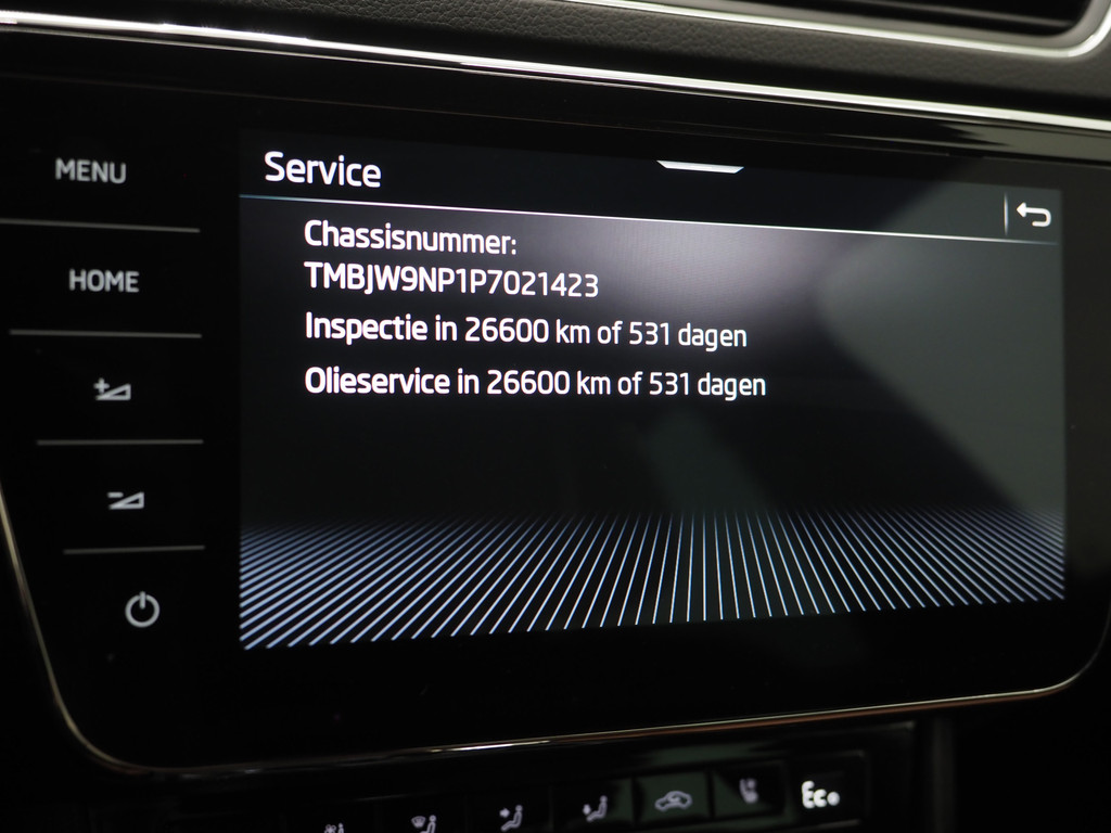 Škoda Superb Combi 1.4 TSI iV Laurin & Klement 73