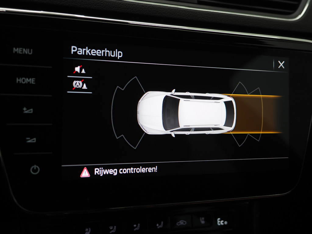 Škoda Superb Combi 1.4 TSI iV Laurin & Klement 75